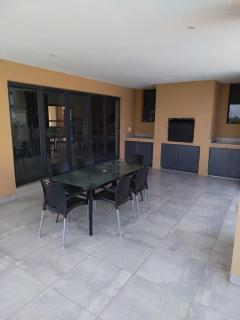 Vista Retreat on 3222 - 1