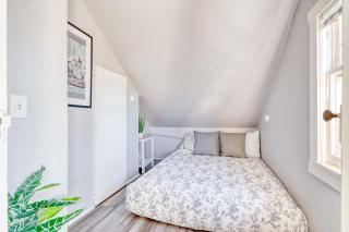 Stay Portland - Luxury Portland Gem! 99 Walk Score, New Remodel - 4