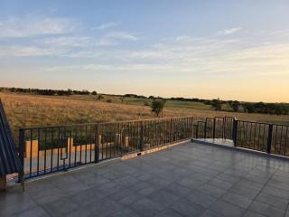 Vista Retreat on 3222 - 3