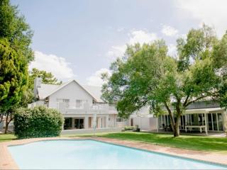 Bateleur Guesthouse - 4