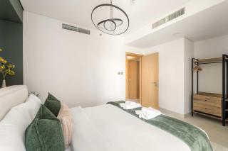 Silkhaus Large 3BR with Maid Room in Radiant Viewz New Tower - 2