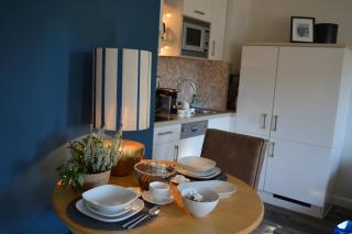 Geschmackvoll ausgestattete 2-Zimmer-Wohnung im EG eines typischen Reetdachhauses - 4