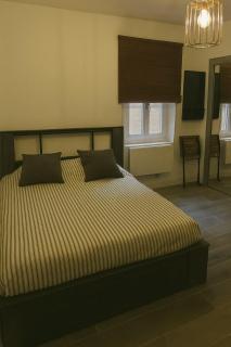 Nice studio 2 people - Near TerreauxSathonay - 8