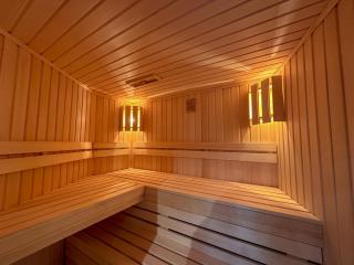 White Family House - 7