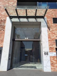 Enjoy a little Luxury in Adelaide CBD - Perfect! - 7