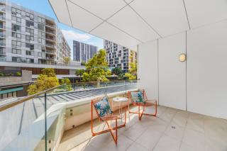 Cozy 3BR home in Wolli Creek near City,Airport,2 Parking - 6