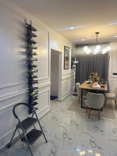 Jibams Apartment Luxe1 - 2