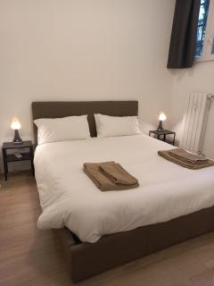 Elegant and modern two-room apartment with equipped kitchen - 8