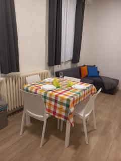 Elegant and modern two-room apartment with equipped kitchen - 4