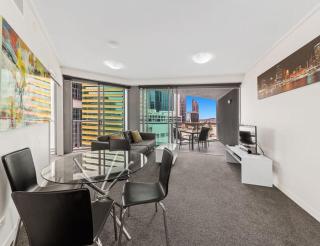 Evolution Apartments Brisbane - 3