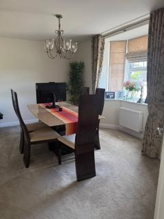 Comfortable 5 - Guest Abode - In Quiet Village - 7