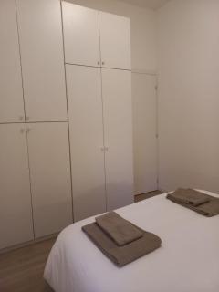 Elegant and modern two-room apartment with equipped kitchen - 2