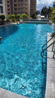 Venice Luxe Escape - Pool, Netflix, Canal Mall Access - 9