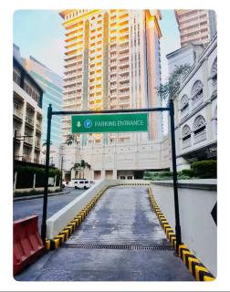 Venice Luxe Escape - Pool, Netflix, Canal Mall Access - 6