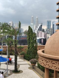 The Golden Suites at Berjaya Times Square Kuala Lumpur - 0
