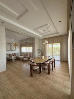 Luxury family villa with private pool - 3