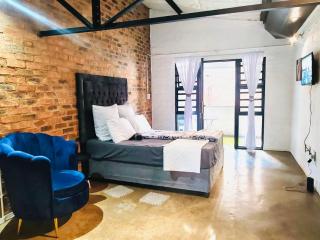 Mabonengs Hidden Gem - 2