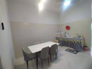 Harmoni's Homestay - 7