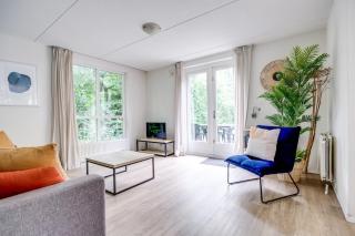 Zonnige luxe bungalow met grote tuin - 6