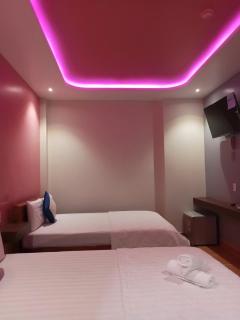 Xuân Hồng Hotel - 8