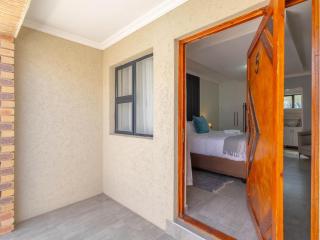 Kuhle Guesthouse - 2