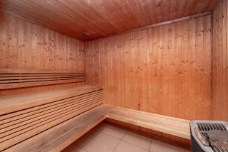 Sunset Dreams Seaview Apartments by the Beach - 6