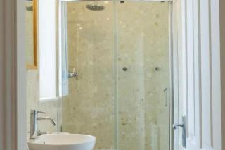 Waterford Villa - 5 Bed - Sleeps 10 - Parking - 9