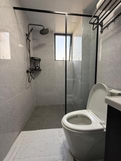 Velvet Homes Luxury 2 Bedroom Apartment - 9