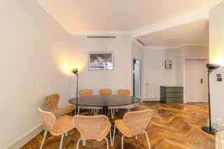 Elegant apartment with character 2 bedrooms heart of Presqu’île Lyon 2 - 4