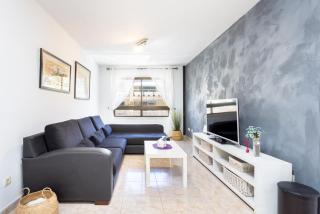 Home2Book Sunny Coastal Getaway El Médano - 2