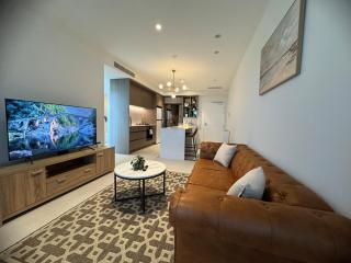 Perth Hub Modern Stay – Pool, Sauna & Skyline - Perth - 6