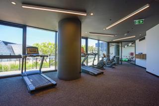 Modern City Escape – Pool & Sauna Access - 1