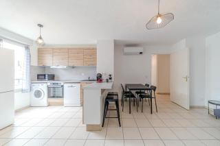 Large bright apartment with balcony Villeurbanne - 2