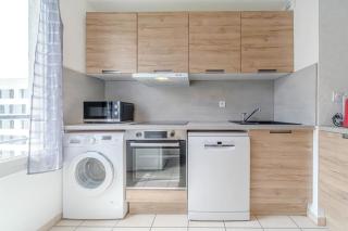 Large bright apartment with balcony Villeurbanne - 1