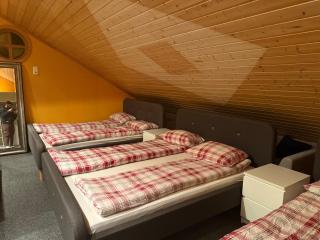 Arctic Skyview Retreat in Tromso - with parking - 1