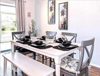 Beautiful Lake View Home - Close Beaches and IMG - 7