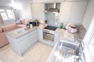 Unicorn themed Lodge with 2 Bedrooms - 6