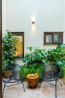 Los Patios de Feria - Secret Garden & Pool - 6