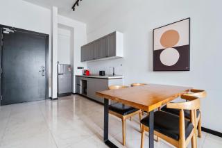 Blueground Kuala Lumpur pool nr Lake Gardens KUL-1 - 8