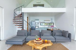 Brand New Villa Aurora Sea & Mountain View - 1