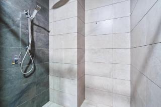 Blueground Kuala Lumpur pool nr Lake Gardens KUL-1 - 1