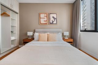 Blueground Kuala Lumpur pool nr KL Tower KUL-5 - 3