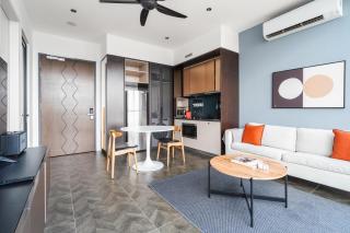 Blueground Kuala Lumpur rooftop pool nr KLCC KUL-7 - 8