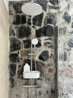 Calma Retreat - Pool & Lodge - 6