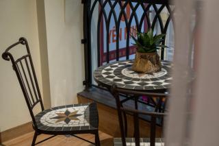 Madame Binh Luxury Boutique Homestay - 8