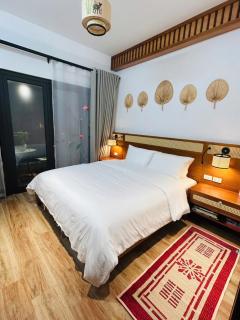 Madame Binh Luxury Boutique Homestay - 6