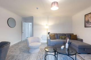 Lovely 2BED Whitehaven Apartment with Sea Views - 3