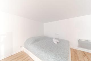 Atypical apartment with mezzanines Lyon 3 near Saxe-Gambetta - 5