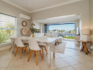 Palms Manor on Kingswood Golf Estate - 6