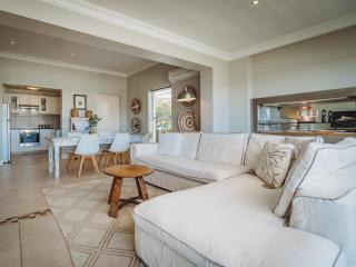 Palms Manor on Kingswood Golf Estate - 4